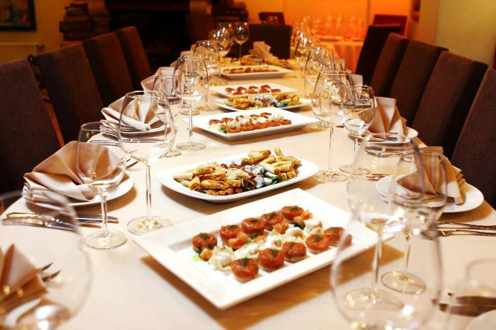 Why Choose Our Ramadan Catering Service?