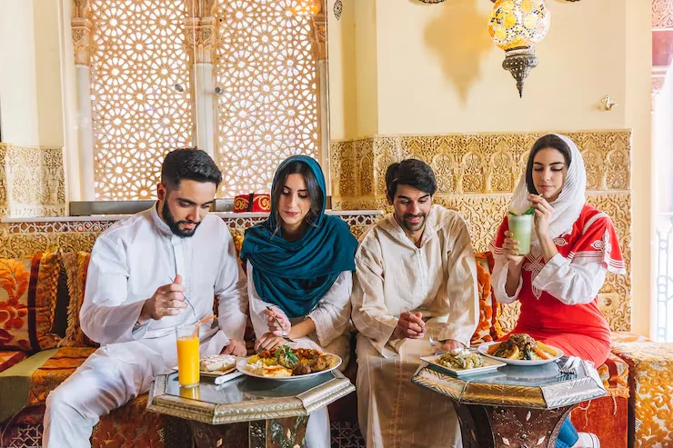 Community & Mosque Iftar Catering – Large-Scale Solutions