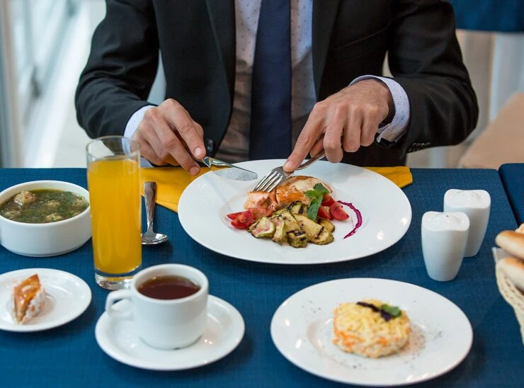 Why Choose Pearl Lemon Cafe for Corporate Catering in Sicily?